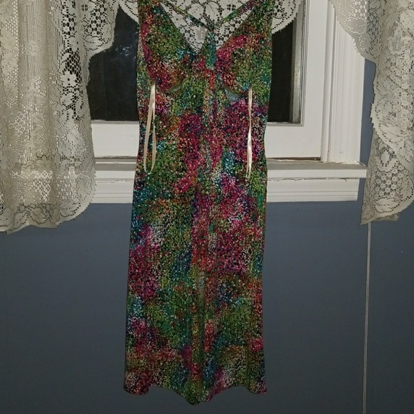 Dress - Picture 2 of 2